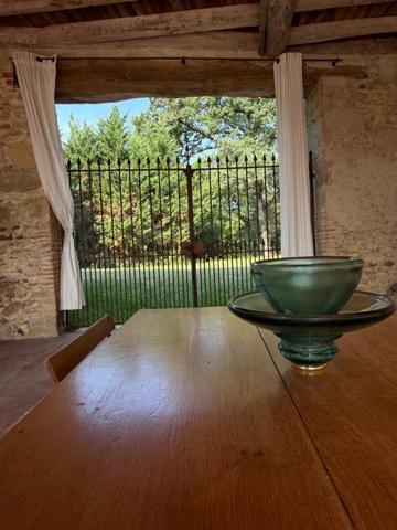 PLAISANCE DU GERS(32): élégante PROPRIETE DE CHARME et de CARACTERE XVIII-XIXs, 3,5hectares, près de Plaisance et Marciac, SANS TRAVAUX, sans vis à vis, au calme , VUE sur les coteaux, piscine