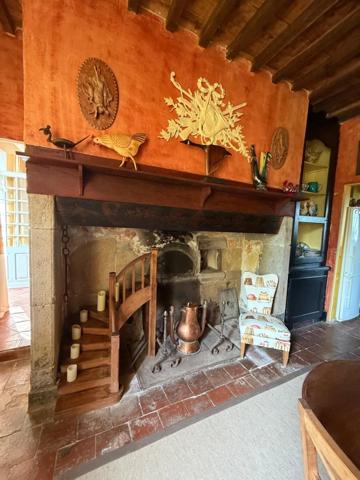 PLAISANCE DU GERS(32): élégante PROPRIETE DE CHARME et de CARACTERE XVIII-XIXs, 3,5hectares, près de Plaisance et Marciac, SANS TRAVAUX, sans vis à vis, au calme , VUE sur les coteaux, piscine
