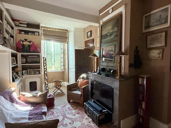 PLAISANCE DU GERS(32): élégante PROPRIETE DE CHARME et de CARACTERE XVIII-XIXs, 3,5hectares, près de Plaisance et Marciac, SANS TRAVAUX, sans vis à vis, au calme , VUE sur les coteaux, piscine
