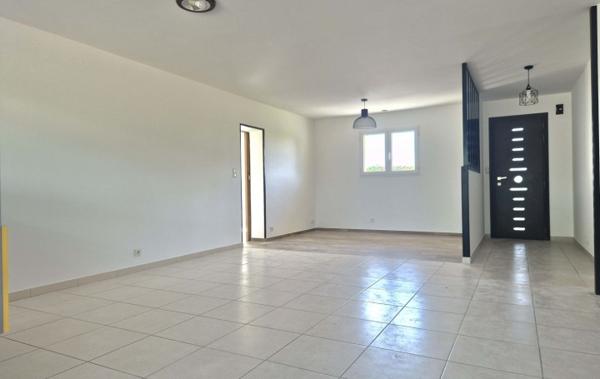 Vente Maison 4 chambres - 58 m² de pièce à vivre Saint-mathurin   