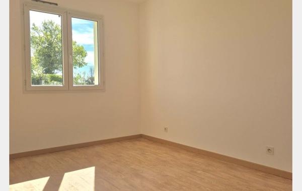 Vente Maison 4 chambres - 58 m² de pièce à vivre Saint-mathurin   
