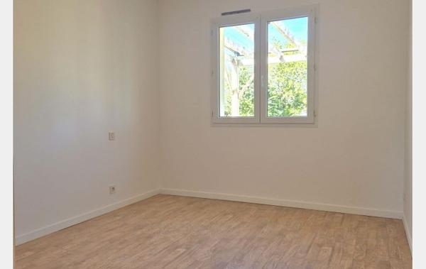 Vente Maison 4 chambres - 58 m² de pièce à vivre Saint-mathurin   