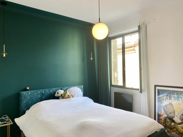 Chantemerle-les-Blés (26600) Maison 168 m², 4/5 chambres, cour, combles aménageables, terrain/parking - 5min de Saint-Donat et Tain Drôme