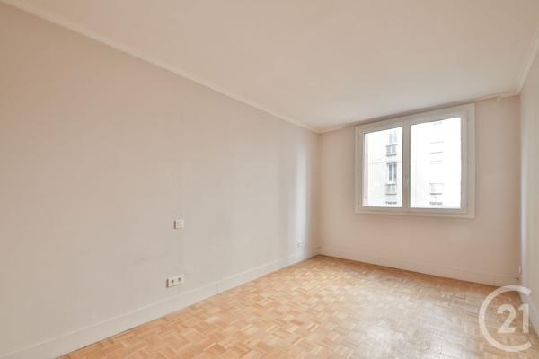 Appartement F4 à vendre  4 pièces - 80,74 m2 PARIS - 75016