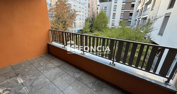Location Appartement 3 pièces 68.85 m² - Lyon 69007
