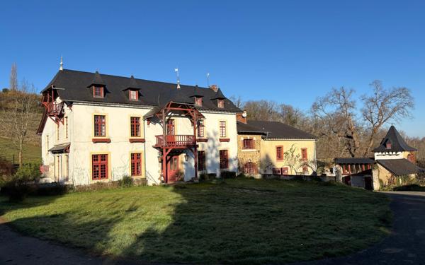 Maison à vendre    7 pièces •  Jurançon