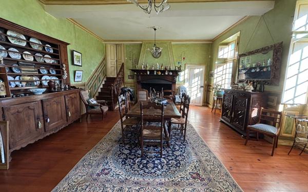 Maison à vendre    7 pièces •  Jurançon