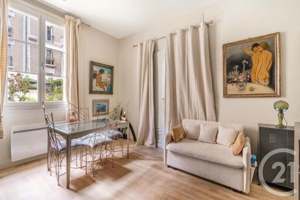 Appartement 2 Pièces à vendre  2 pièces - 42,21 m 2   PARIS  - 75018