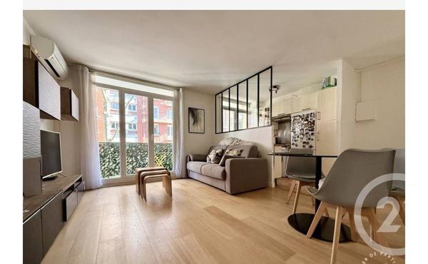 Appartement 2 Pièces à vendre  2 pièces - 42,21 m 2   PARIS  - 75018