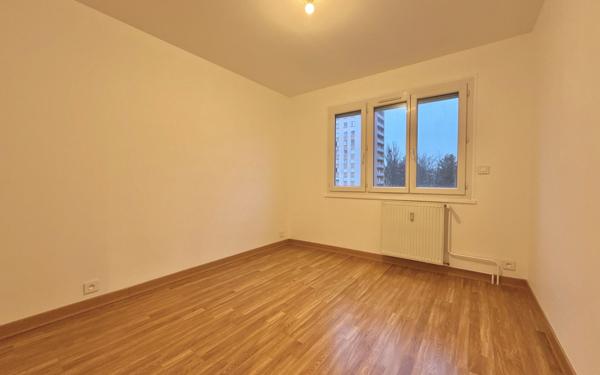 Appartement à vendre    3 pièces • 79,35 m2 Dijon