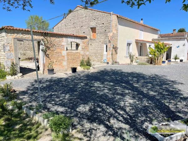 Maison de village en parfait état