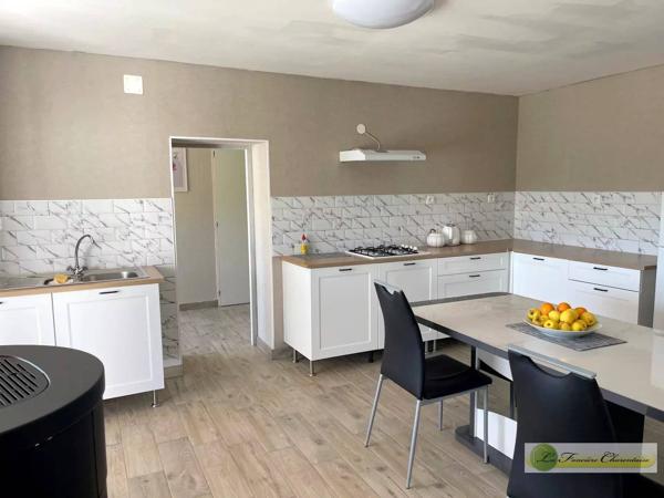 Maison de village en parfait état