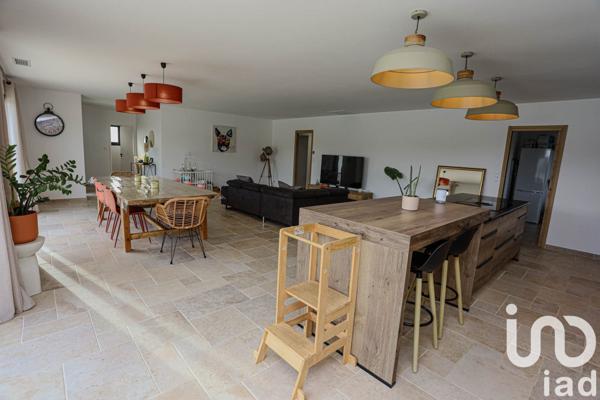 Maison 4 pièces de 140 m² à Saint-André-de-Roquelongue (11200)