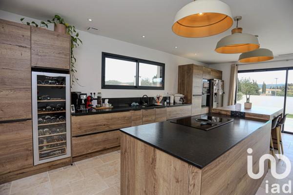 Maison 4 pièces de 140 m² à Saint-André-de-Roquelongue (11200)