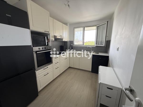 Appartement
         3 pièces
        - 68 m² 199 500 € *