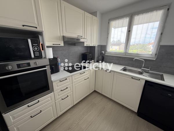 Appartement
         3 pièces
        - 68 m² 199 500 € *