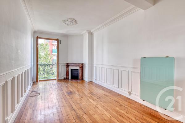 Appartement F2 à vendre  2 pièces - 35,39 m2 ST DENIS - 93