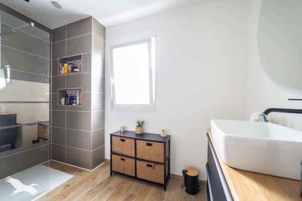 Maison à vendre |  Saint-Martin-de-Seignanx |  7 pièces | 141 m²