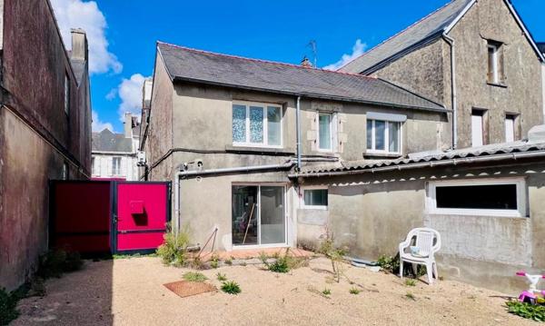 SCAER (29) - Immeuble mixte - local commercial (boulangerie) et appartement 98 m² habitable rénover