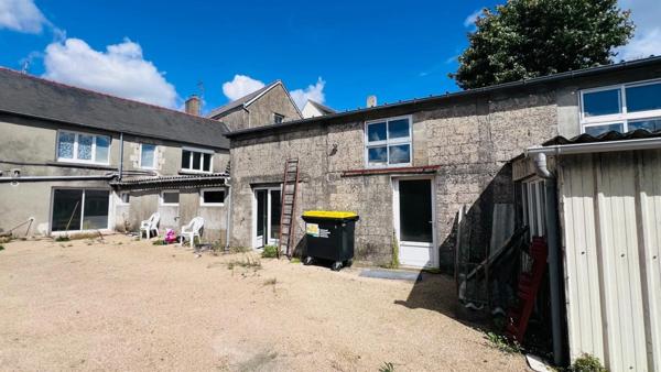 SCAER (29) - Immeuble mixte - local commercial (boulangerie) et appartement 98 m² habitable rénover