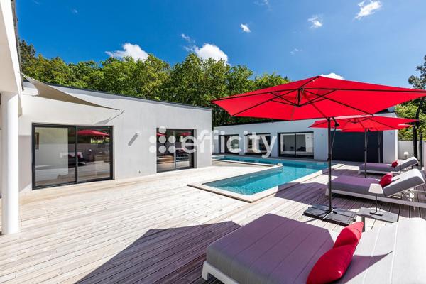 Maison 10 pièces - 340 m² Bien prestige