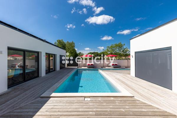 Maison 10 pièces - 340 m² Bien prestige