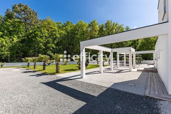 Maison 10 pièces - 340 m² Bien prestige