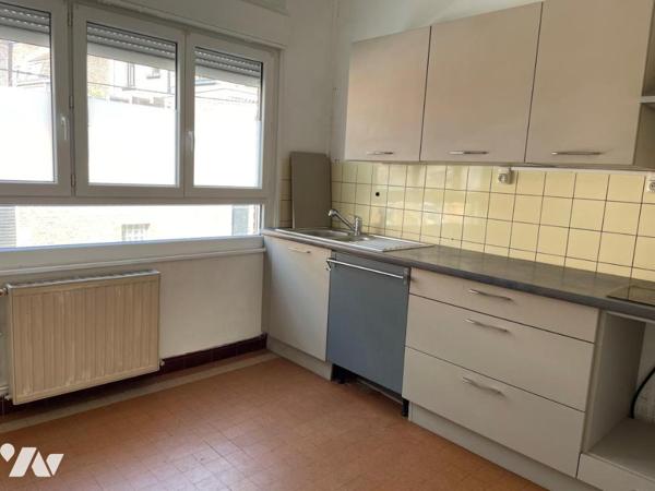 Maison bel étage avenue de dunkerque garage et jardin