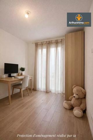 Vente                                                      Appartement
                        
                                         85 m2                     à Porticcio