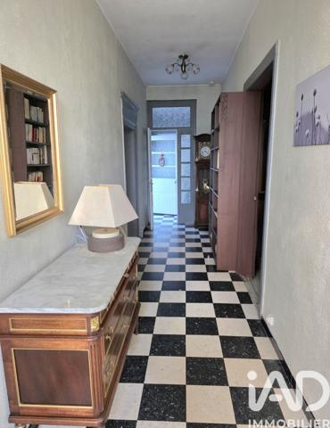 Maison à vendre 15 pièces 300 m² Condé-sur-l'Escaut