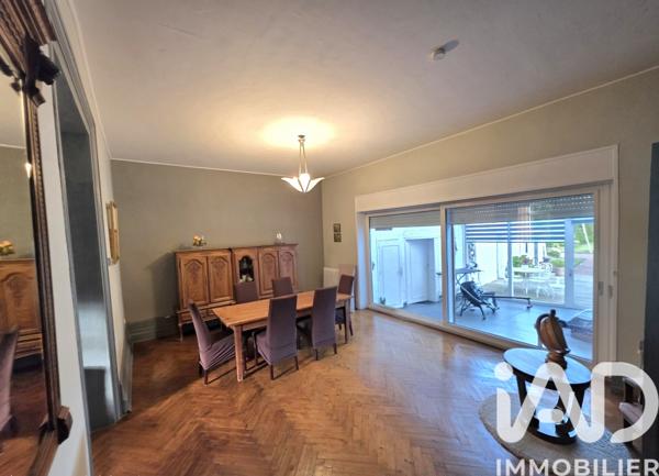 Maison à vendre 15 pièces 300 m² Condé-sur-l'Escaut