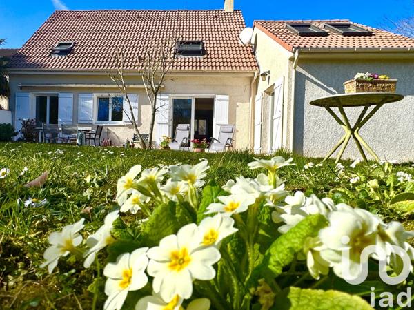 Maison 6 pièces de 132 m² à Wissous (91320)