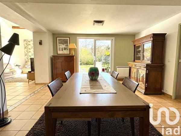 Maison 6 pièces de 132 m² à Wissous (91320)