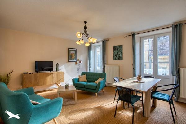 Appartement à vendre |                                       Sarlat-la-Canéda |                                        4 pièces  |  68 m²