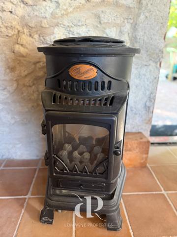 Lachapelle (82120) Charmante maison de vacances en pierre avec vue imprenable