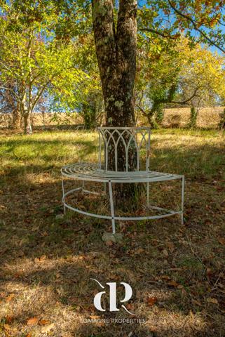 Lachapelle (82120) Charmante maison de vacances en pierre avec vue imprenable