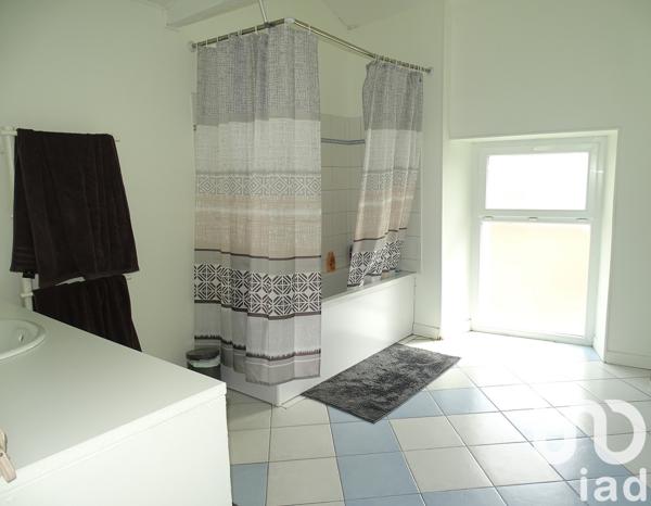 Immeuble à vendre 495 m² Ruch