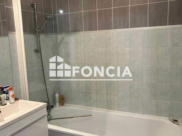 Location Appartement 2 pièces 49.97 m² - 2 BIS RUE DU BARON Orleans 45000