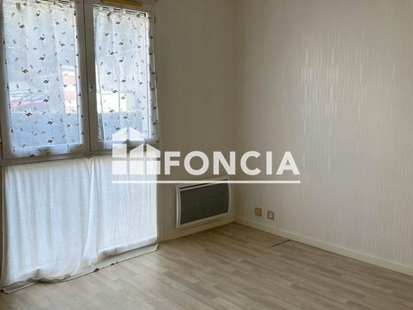 Location Appartement 2 pièces 49.97 m² - 2 BIS RUE DU BARON Orleans 45000