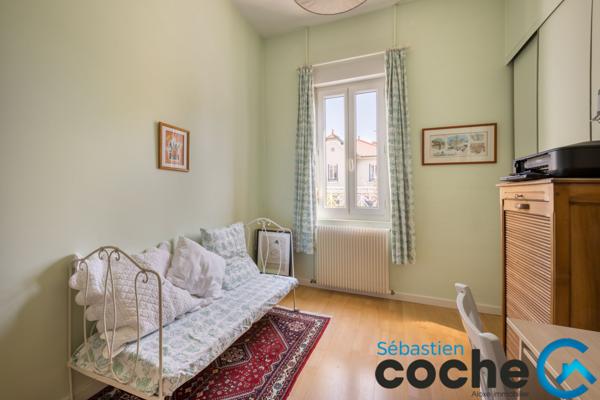 Lyon (69003) LYON 3 MONTCHAT CHAMBOVET – Maison T8 avec jardin paysagé