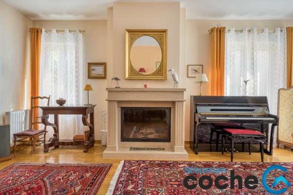 Lyon (69003) LYON 3 MONTCHAT CHAMBOVET – Maison T8 avec jardin paysagé