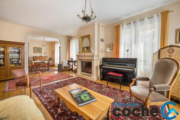 Lyon (69003) LYON 3 MONTCHAT CHAMBOVET – Maison T8 avec jardin paysagé