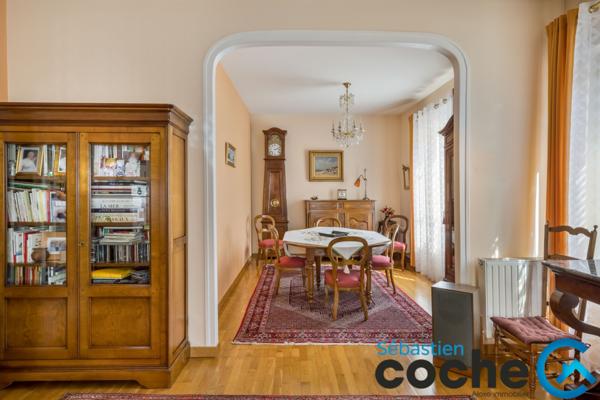 Lyon (69003) LYON 3 MONTCHAT CHAMBOVET – Maison T8 avec jardin paysagé