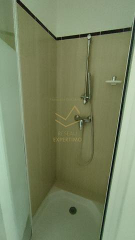 Le Thor (84250) Mas de campagne scindée en 6 Appartements T2 sur un parc arboré de 5446m2