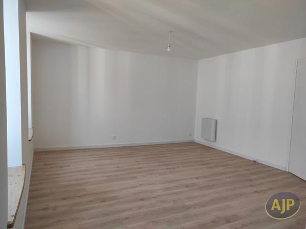 Location appartement Begrolles En Mauges : 600 € - AJP Immobilier Saint-Macaire-en-Mauges