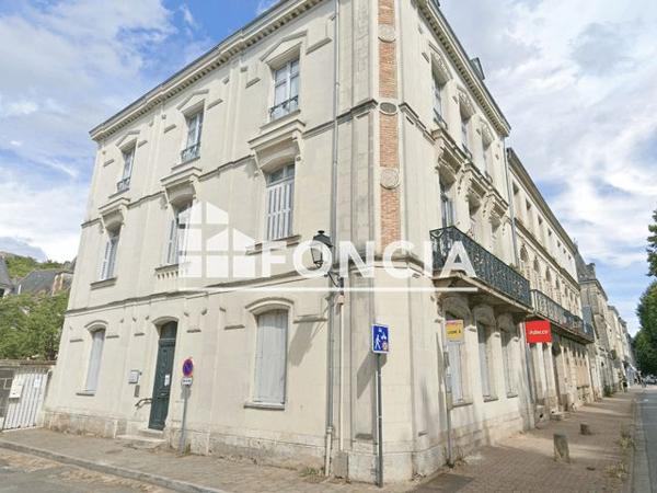 Location Local commercial 2 pièces 42.6 m² - 7 RUE DE LA POTERNE Chinon 37500