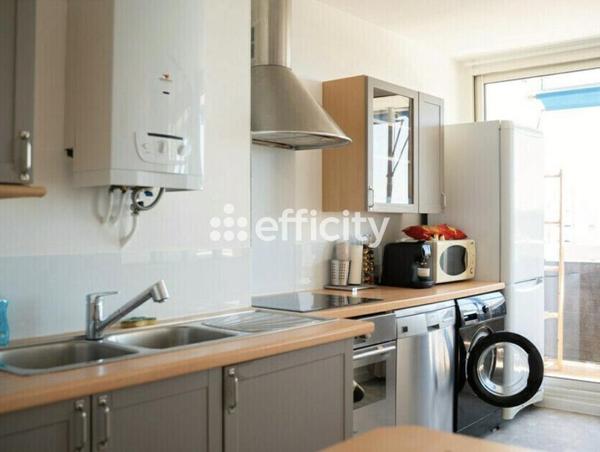 Appartement
         4 pièces
        - 72 m²