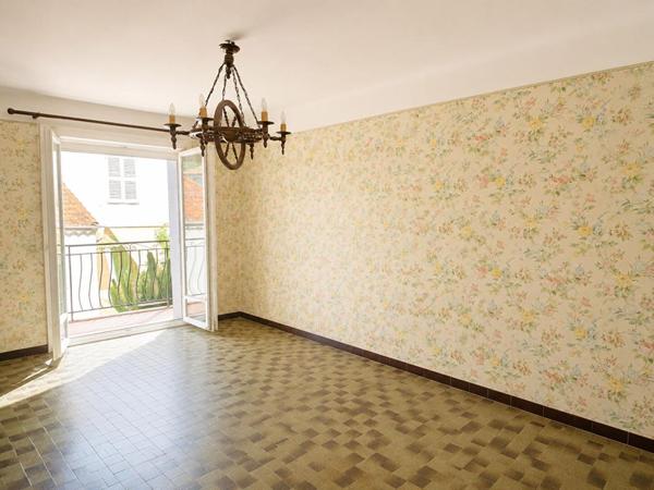 LE MUY - Appartement T3 avec balcon - 2 chambres - 65m²