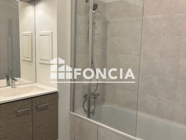 Location Appartement 4 pièces 83.78 m² - RESIDENCE APOSTROPH BAT B 20 AVENUE DES 2 ROUTES Avignon 84000