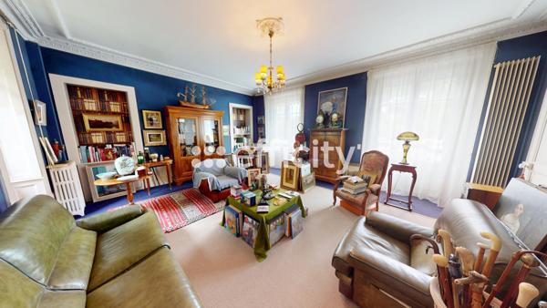 Maison 12 pièces - 296 m² Bien prestige